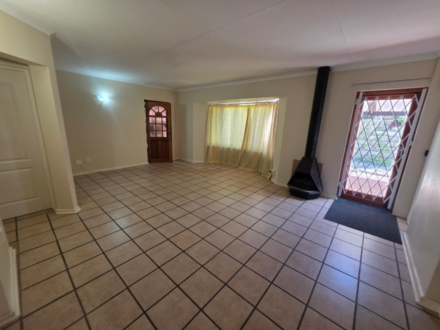3 Bedroom Property for Sale in Groenvallei Western Cape